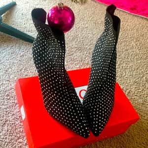 Black Heels w/Diamonds